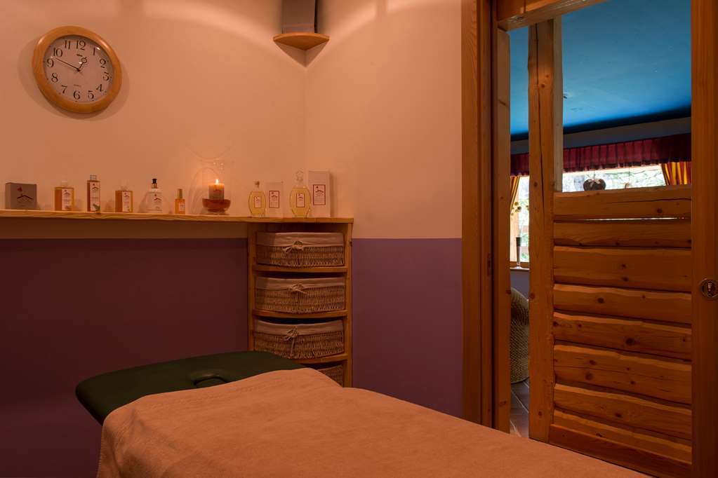 Eco Wellness Hotel Notre Maison Cogne Facilities photo
